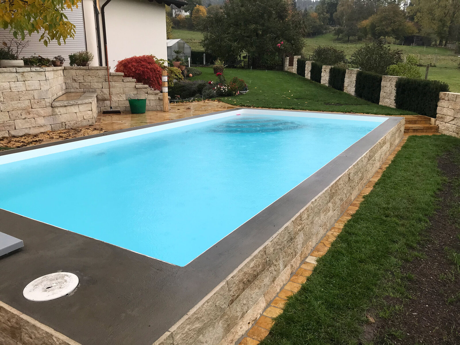 vSkimmerpools aus Polypropylen von Fredl’s Pool-Oase