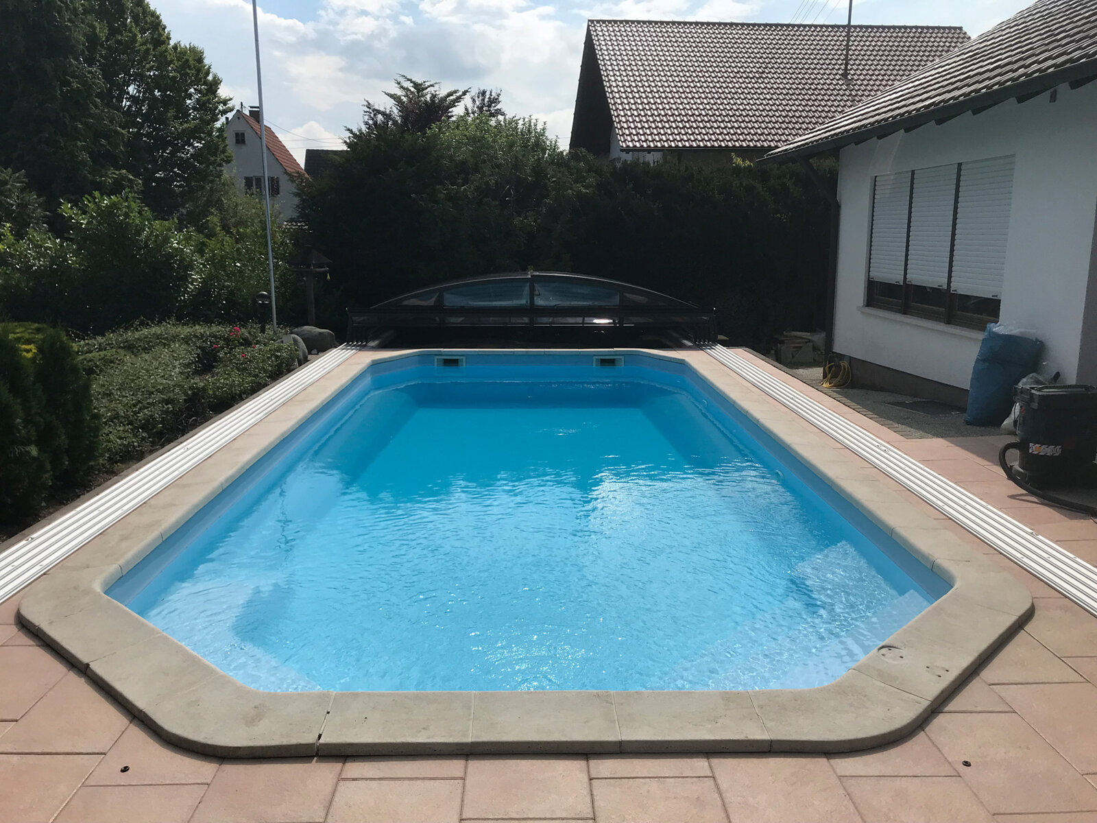 Schwimmbadüberdachungen von Fredl’s Pool-Oase